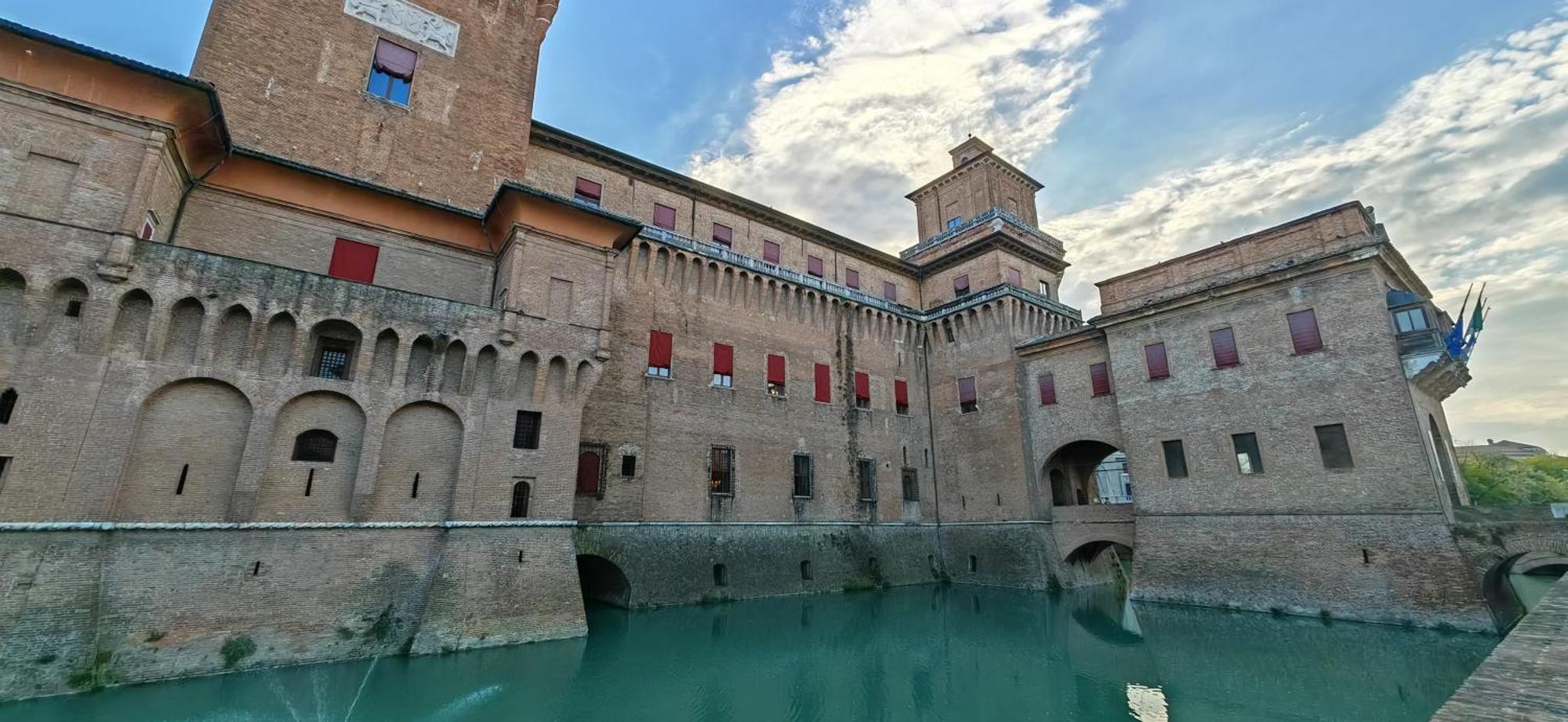 B&B Le Muse Ferrara Exterior photo